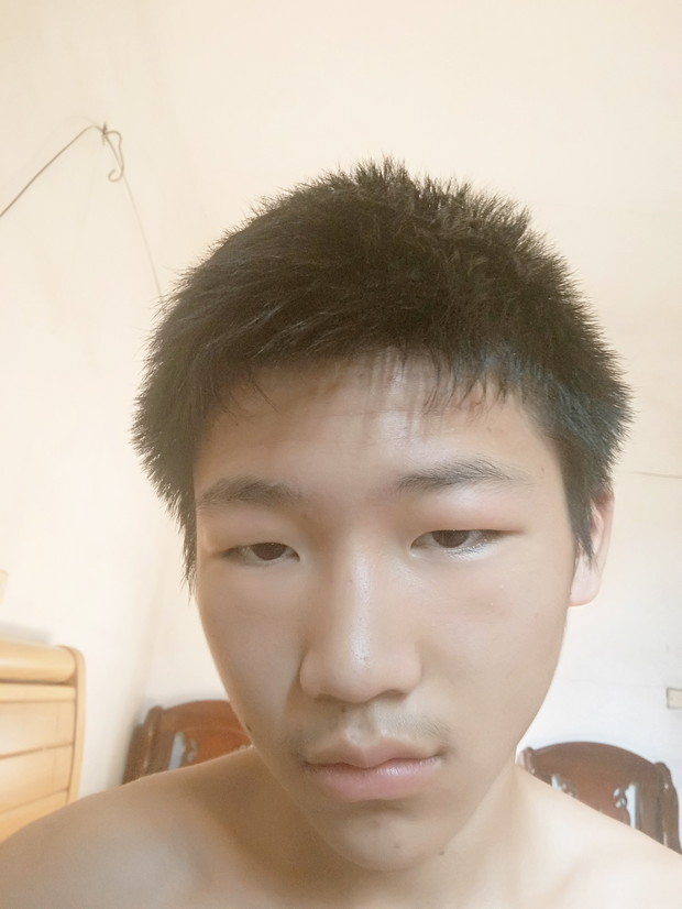 吃什么东西能让头发会弯曲_360问答