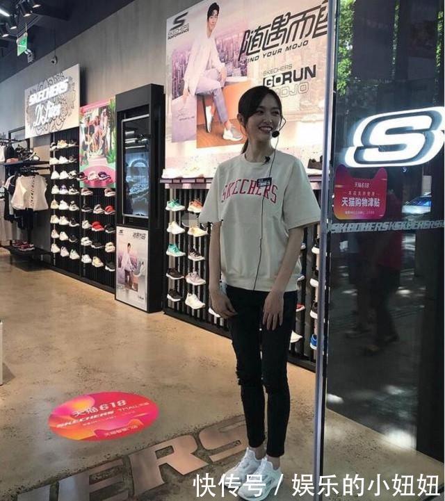 路人镜头里明星有多瘦:娜扎锁骨撑起衣服,而她