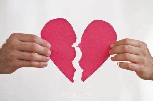 38岁母亲陪18岁女儿相亲,心机男没看上女儿,却与38岁母亲相爱怀