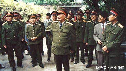 1955年中将,1988年上将,他从副司令员做到军委副主席