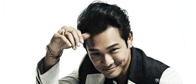 他曾是张学友的前辈,一首歌红了19年,54岁为赚