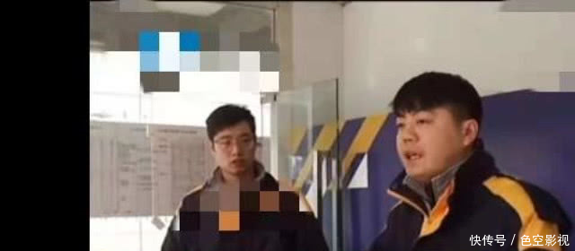 男子寄冰箱被压扁,怒找物流要说法,工作人员抹