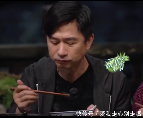 《向往的生活3》黄雅莉唱歌听哭何炅,原来是何