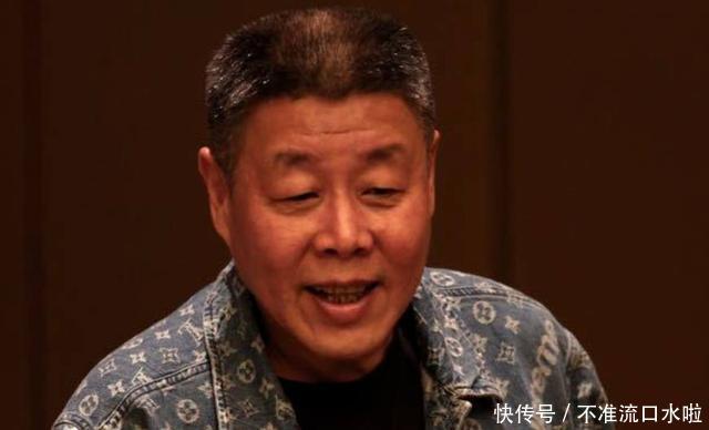 他放弃房地产去当导演,身家百亿结过5次婚,最