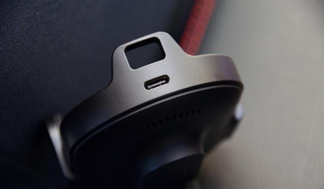 小米20W无线车充评测,堪称小米9专用配件