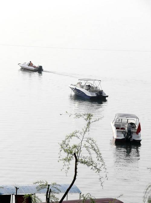 2018嵩县·陆浑湖桃花节开幕 阳春三月陆浑桃花成海 千人鱼宴趣味