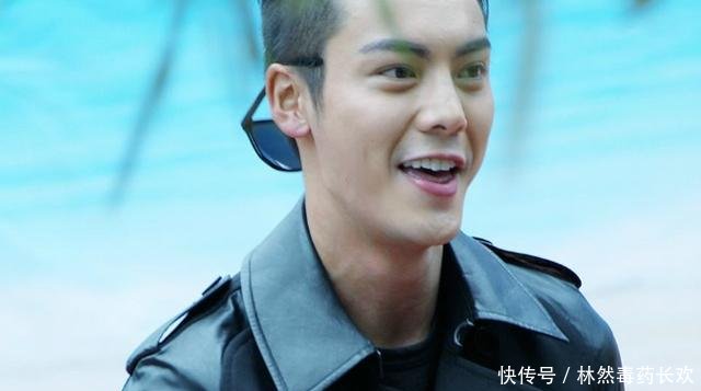 元气少女陈乐一,一首青鸟惊艳全场,陈伟霆坐不