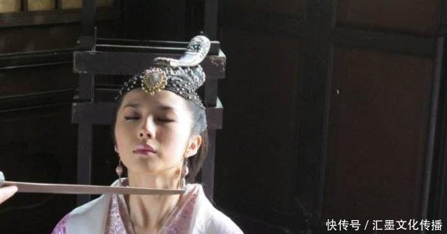 我国第一位狐狸精,妲己都不相比,还有3个视频情趣内衣高清时装秀v我国图片
