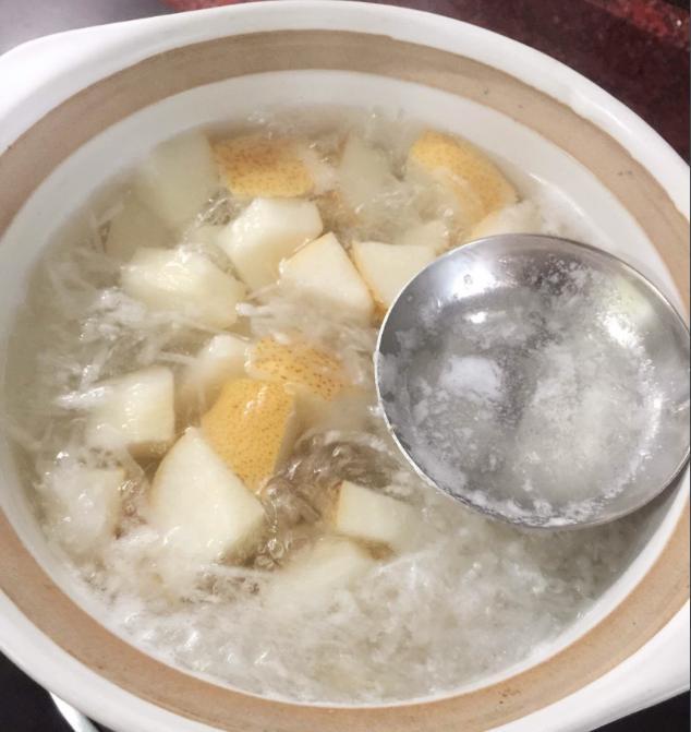 萝卜剥丝,梨切块,不管寒咳、热咳、夜里咳!用1