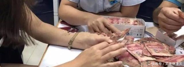 太悲催!男子10万现金藏橱柜,被水浸泡4年,去银行兑换时懵了! 第3张 太悲催!男子10万现金藏橱柜,被水浸泡4年,去银行兑换时懵了!-家居窝