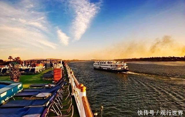 它被公认为中东强国,如今一半人口失业,民众每