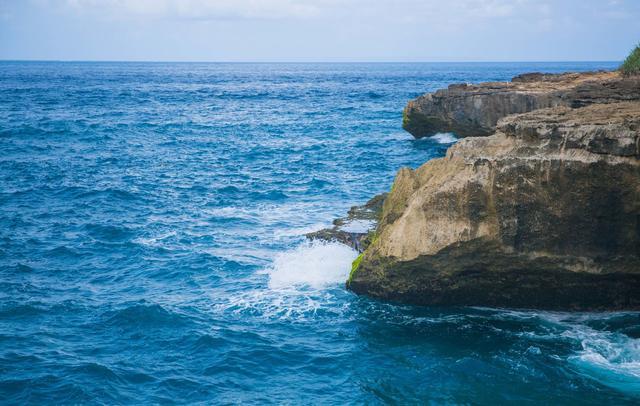 如果来蓝梦岛,请务必要小心你的电子产品,我的