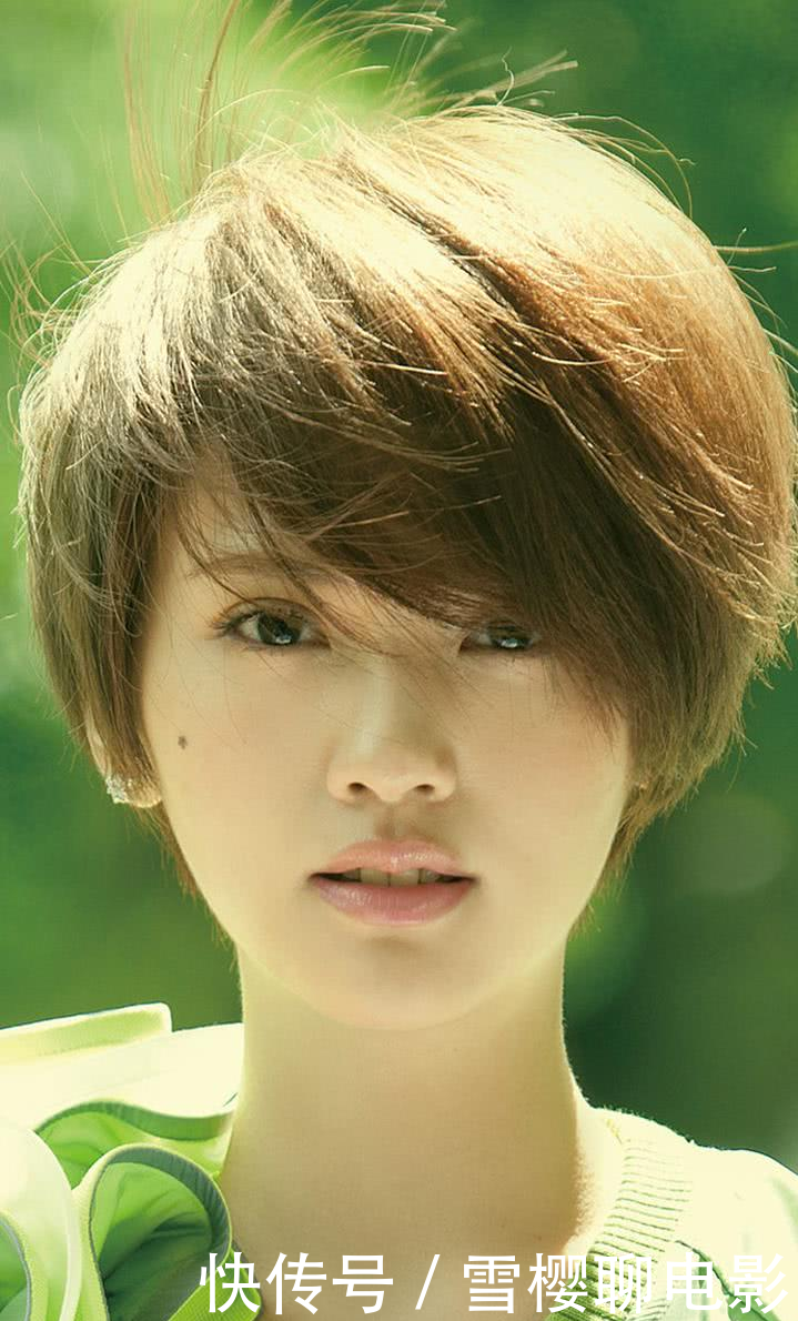 脸上有痣的女明星,在哪个部位更好看?网友:刘