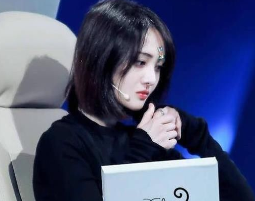 郑爽回应节目发飙事件,被爆现场多次罢录还作