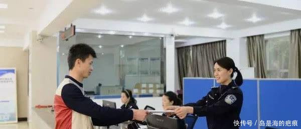 这才是最牛驾照,除了高铁火车其他基本都能开