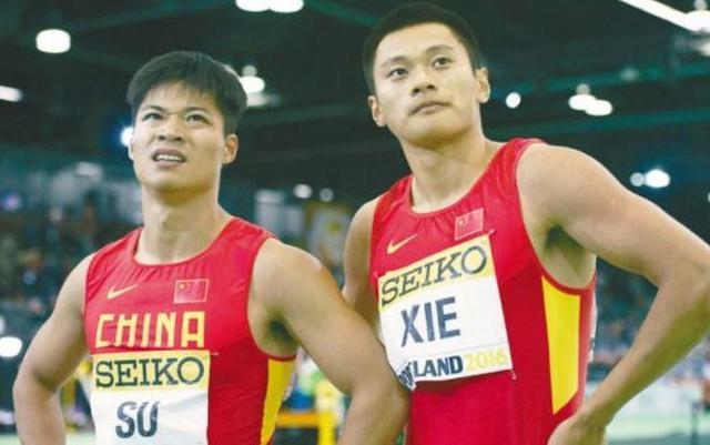 2小时内中国亚运会连迎2大坏消息!女排短跑遭