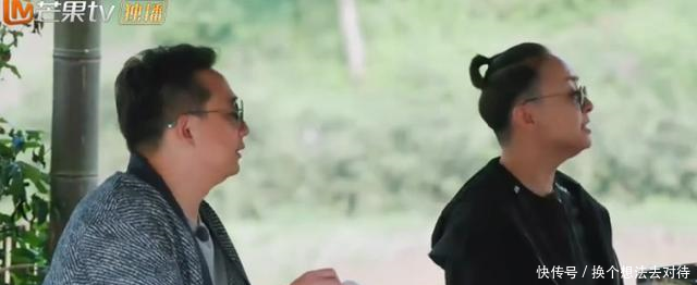 赵宝刚带着宋丹丹来看黄磊,唯独剩下何炅,何老表情包搞笑日本做双人图片