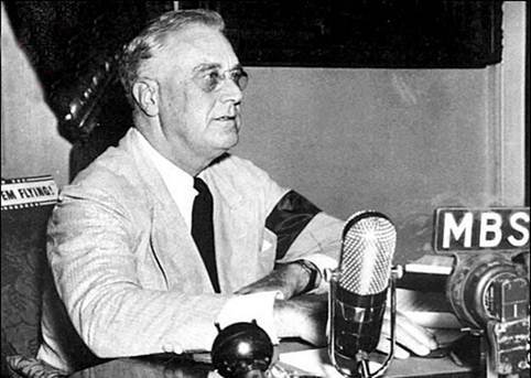 在中国抗战最艰难之际,苏联承认满洲国,日本承