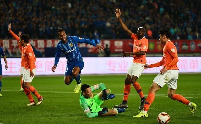 2019中超足球赛第3轮武汉卓尔客场不敌江苏苏宁