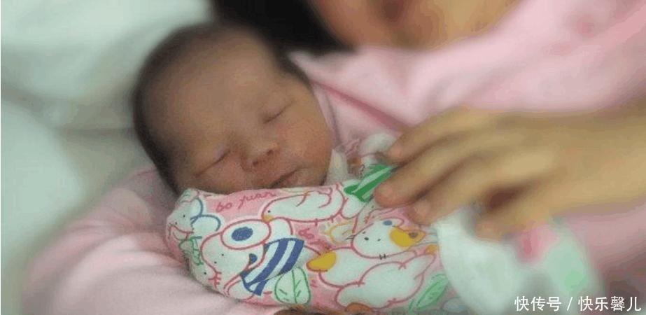 婆婆打麻将关机, 孕妇带3岁女儿赶医院生二胎