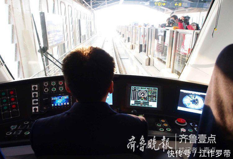 从郊区开往郊区的地铁,济南地铁这些段子,读