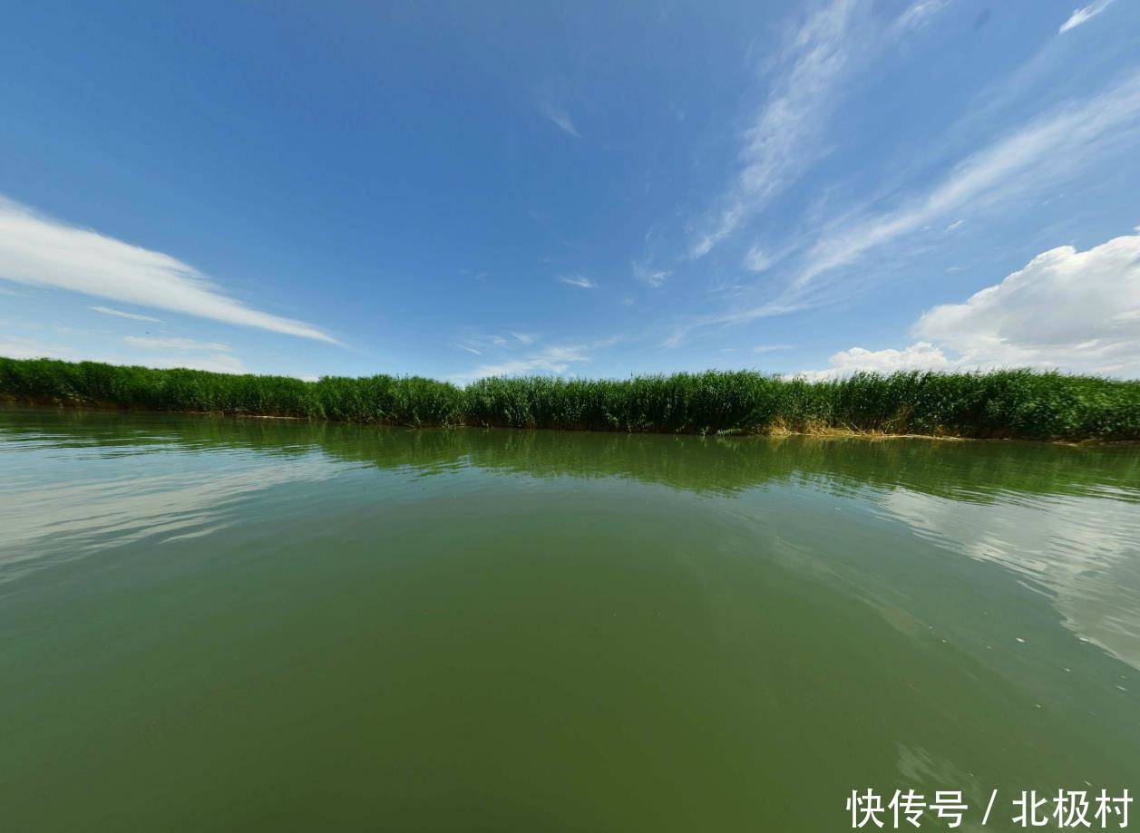 面积最大的地级行政区，相当于四省面积之和的巴音郭楞蒙古自治州