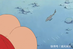 gif搞笑趣图:段友们看好,厕所整蛊新招式