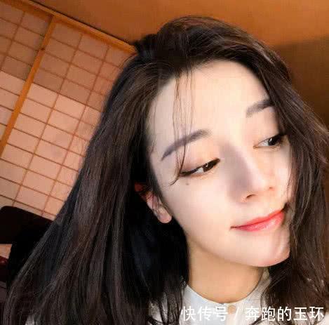 脸上有4个特点的妹子,你就是高颜值的天然美