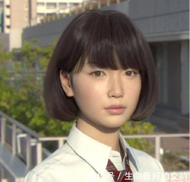 日本的美女机器人拿掉硅胶和衣服是什么样子说