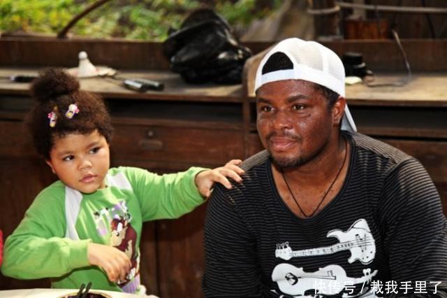 中国黑人聚集最多的城市,不少人娶妻生子,当地人很苦恼