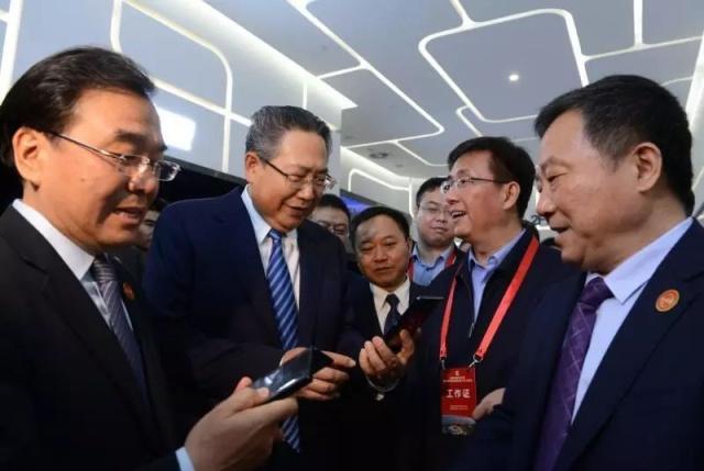 安徽省委书记李锦斌通过移动网络,打通全省首