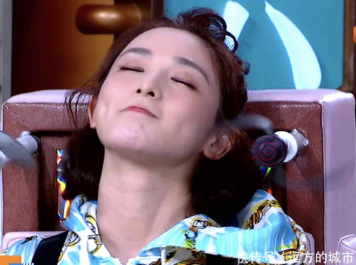 忘川夫妇快本,陈星旭单肩扛起彭小苒,绅士手抢