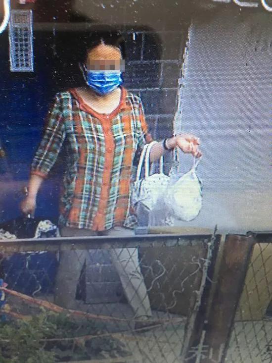 t0171ab621fb4eaab6c.jpg?size=550x733