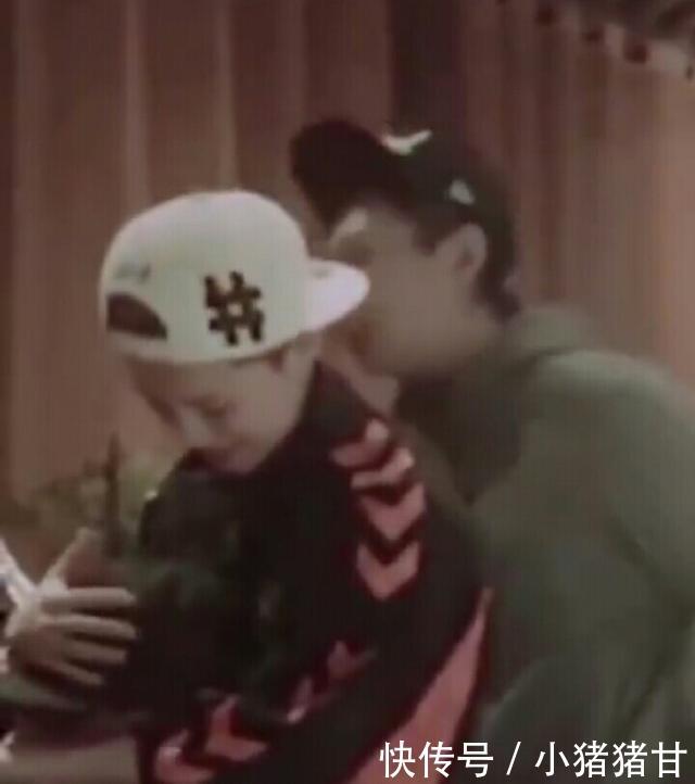 跑男花絮陈赫痛哭,鹿晗抱着他的头安慰,邓超陪