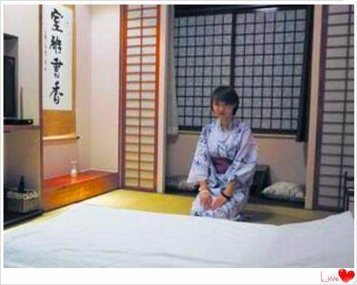 为什么日本人有床不睡, 非要睡地上?看完涨知