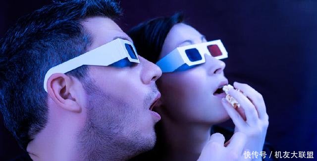 什么是立体电影 t0176160d2ccbb87648.jpg