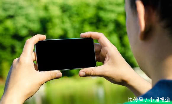 手机买OLED屏还是LCD屏,看完之后再决定 金沙网站开户注册官网