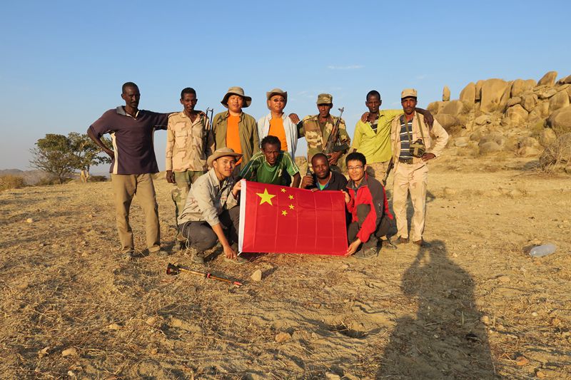 浙江省测绘大队走进非洲为一带一路基础设施