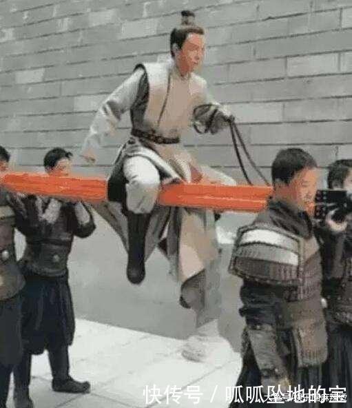 曝剧组网友再现v剧组骑人代影视骑马动画群我爱你替人表情图片