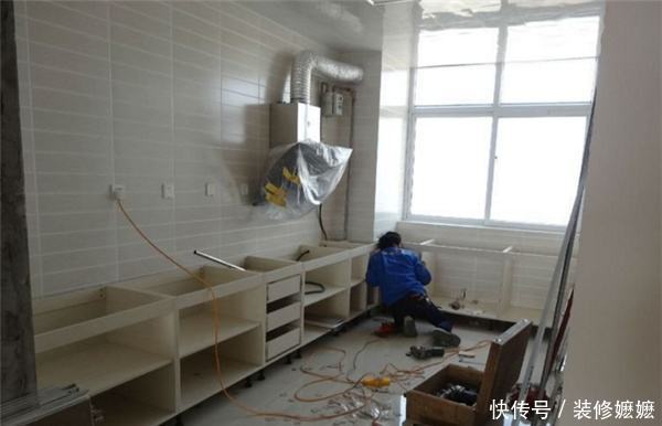 橱柜万万要让工人装这个东西,聪明人一看就懂,用几十年都没问题 第2张 橱柜万万要让工人装这个东西,聪明人一看就懂,用几十年都没问题-家居窝