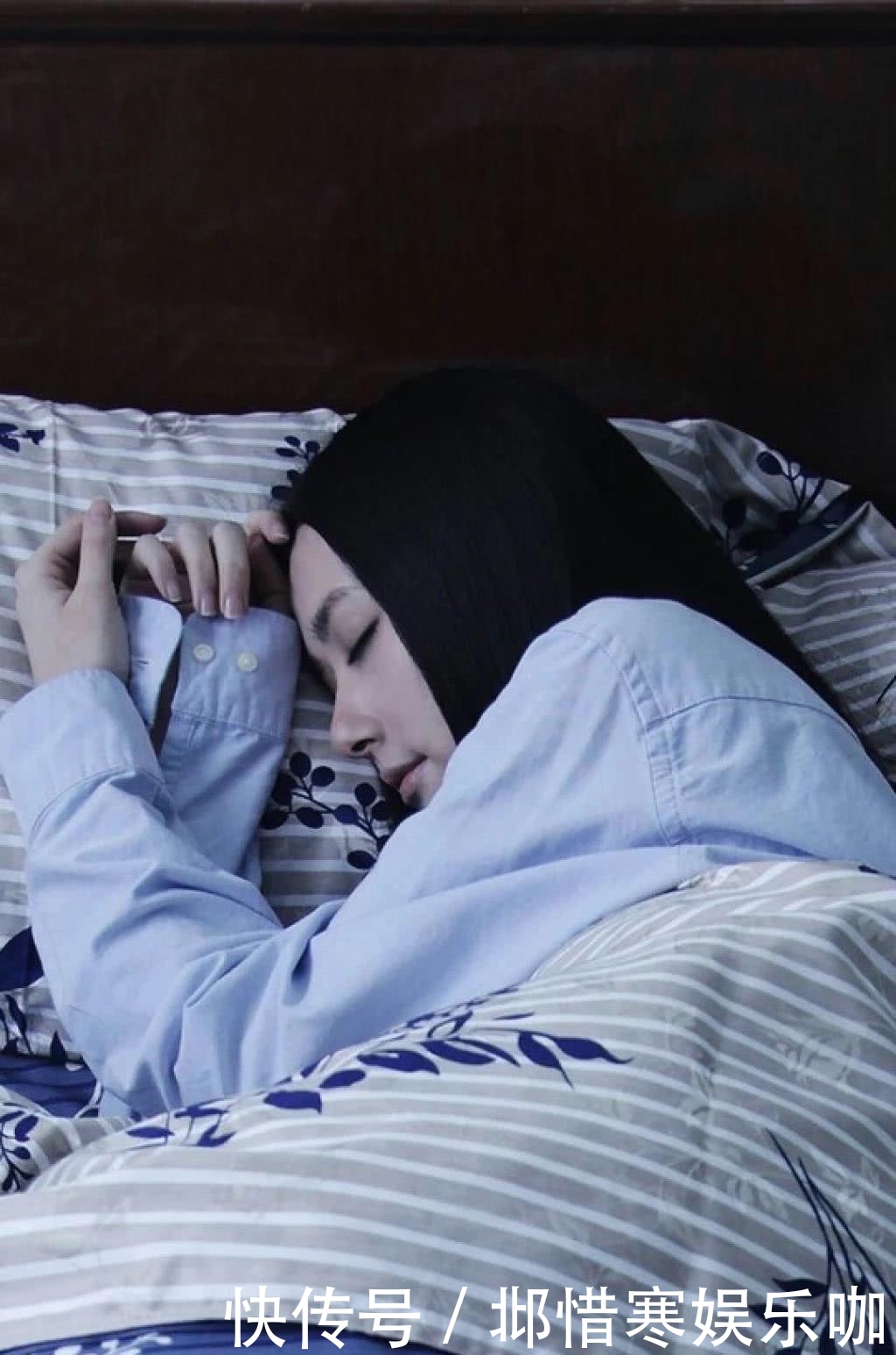 郭碧婷原来还有两个妹妹,不过这长相差别却是