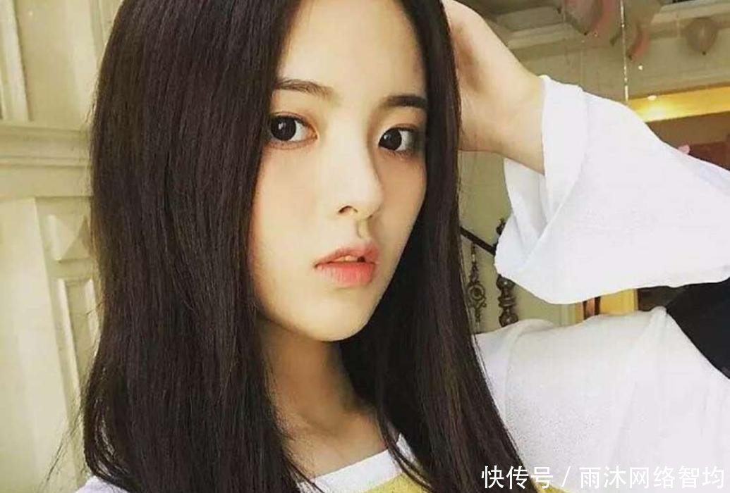 孟美岐吴宣仪出走, 杨超越荣登C位, 面对质疑杨