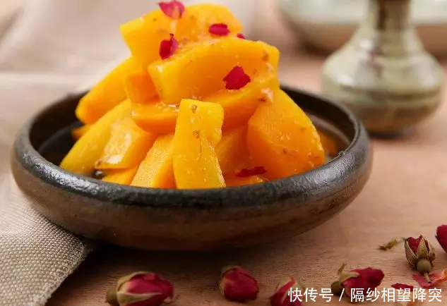 要想脸上皮肤好,每天要吃什么食物?