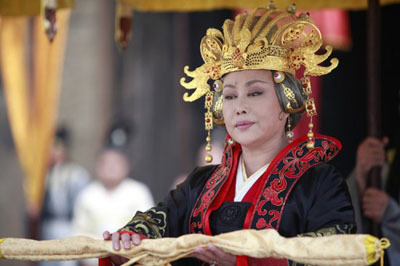 <em>导姐叨叨叨</em>:你们派来一个苍井空,我们杀过去一