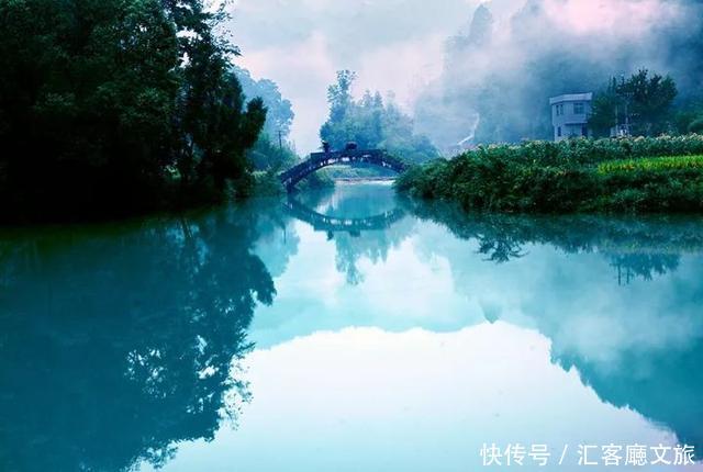 北纬30°上又一个神秘仙境，凭什么惊艳世界？