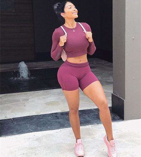 健身偏爱锻炼腿部, 如今腿粗是她的标签, 虽12