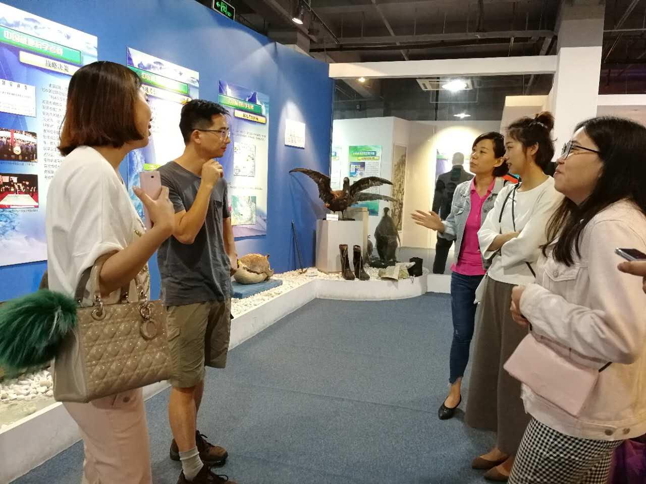 老虎游应邀参观中国极地研究中心