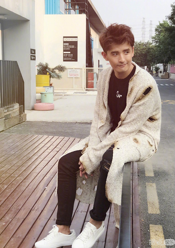 张杰升级当爸、俞灏明靠演技翻身,07届快男就