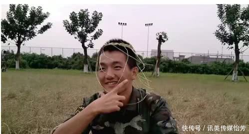 张馨予老公任大学教官照被曝出 多年手戴单身