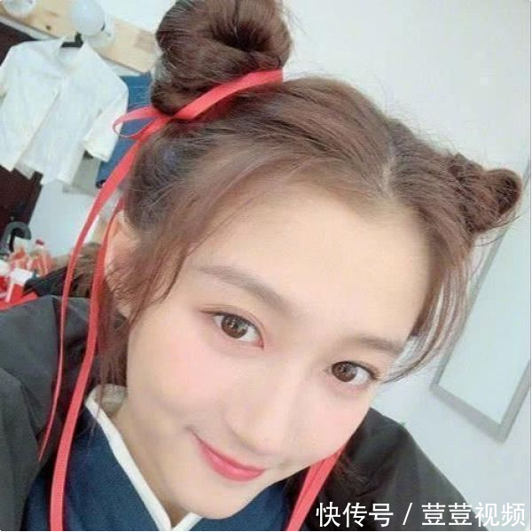 众星晒哪吒图,李现不小心撞脸鹿晗,杨幂亲笔作画却遭官网删除?